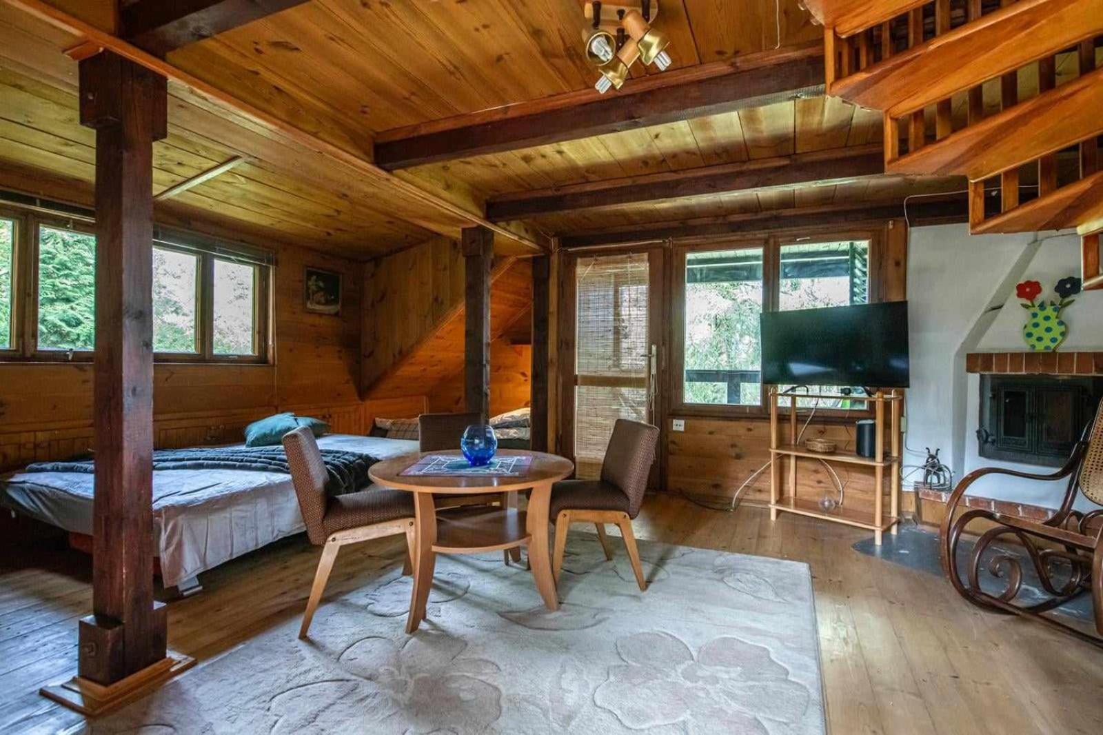 Sikorowka-sauna Jacuzzi-bizoreda Holiday home *