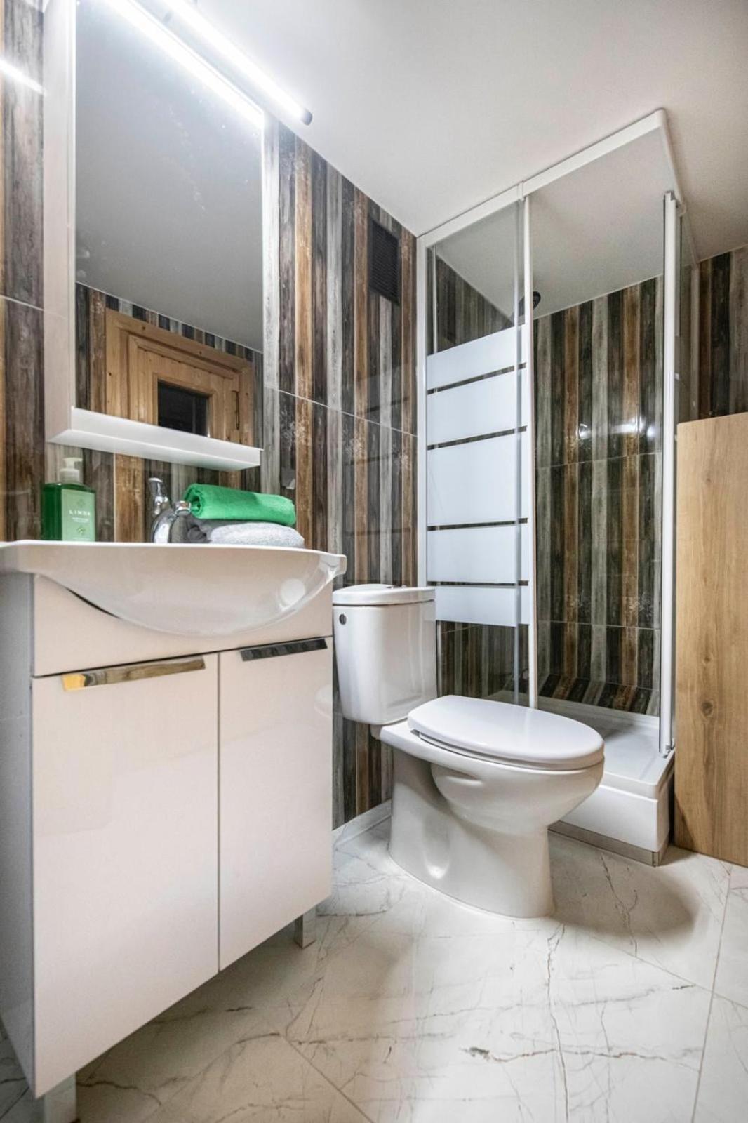 Sikorowka-sauna Jacuzzi-bizoreda * Kielce